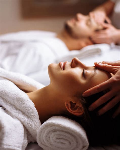 Erotic massage Byala Slatina