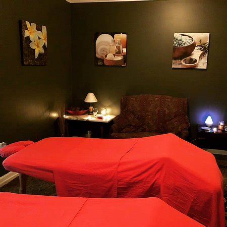 erotic-massage East-Florence
