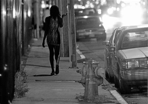 Find a prostitute Beverly Hills
