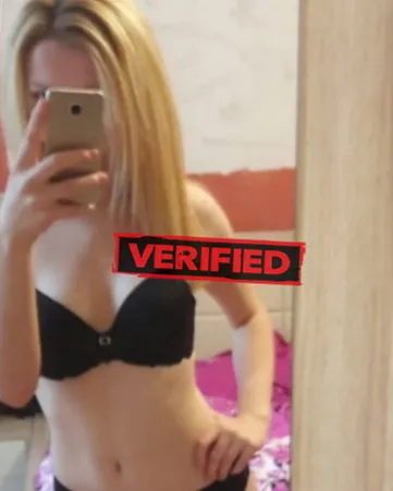 Aimee sexy Finde eine Prostituierte Zoutleeuw