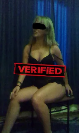 Amanda Sexmaschine Finde eine Prostituierte La Calamine